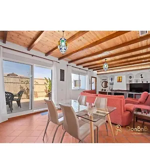 https://villa-casa-el-tarajal.1costadelsol.com