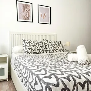 - Center By Dv #p4p3 - Apartamento